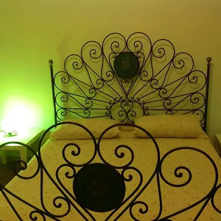 Alh Hub Living Digitale * טאראנטו