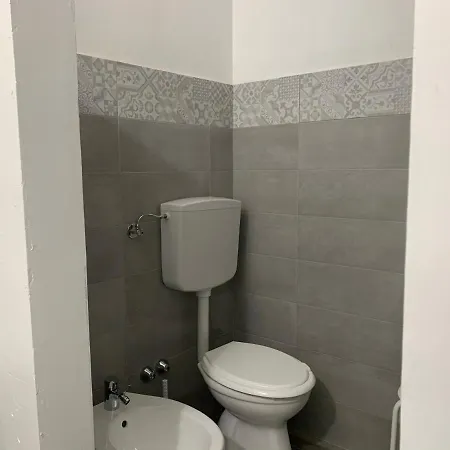 Alh Hub Living Digitale * טאראנטו